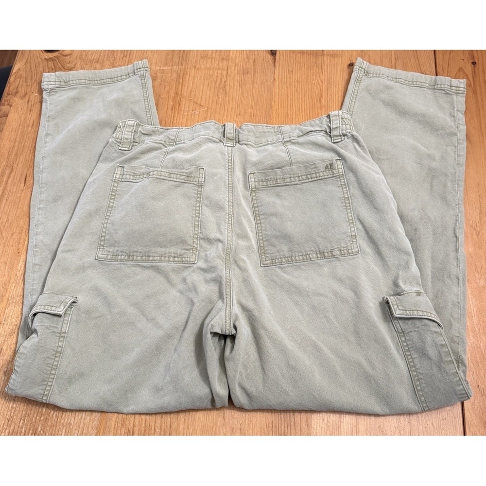 American Eagle Womens Stretch Cargo Pants Olive Green Utility Size 14 Straight - Picture 6 of 8